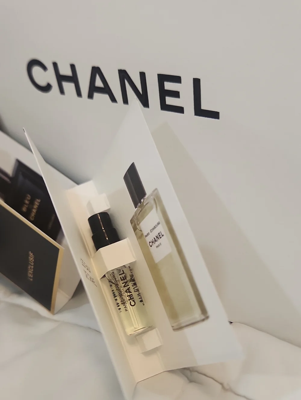 CHANEL 6xPerfume Spray 2xMascara Mini 2XLuxury Boxes 2xShip Boxes 1xBag Camellia